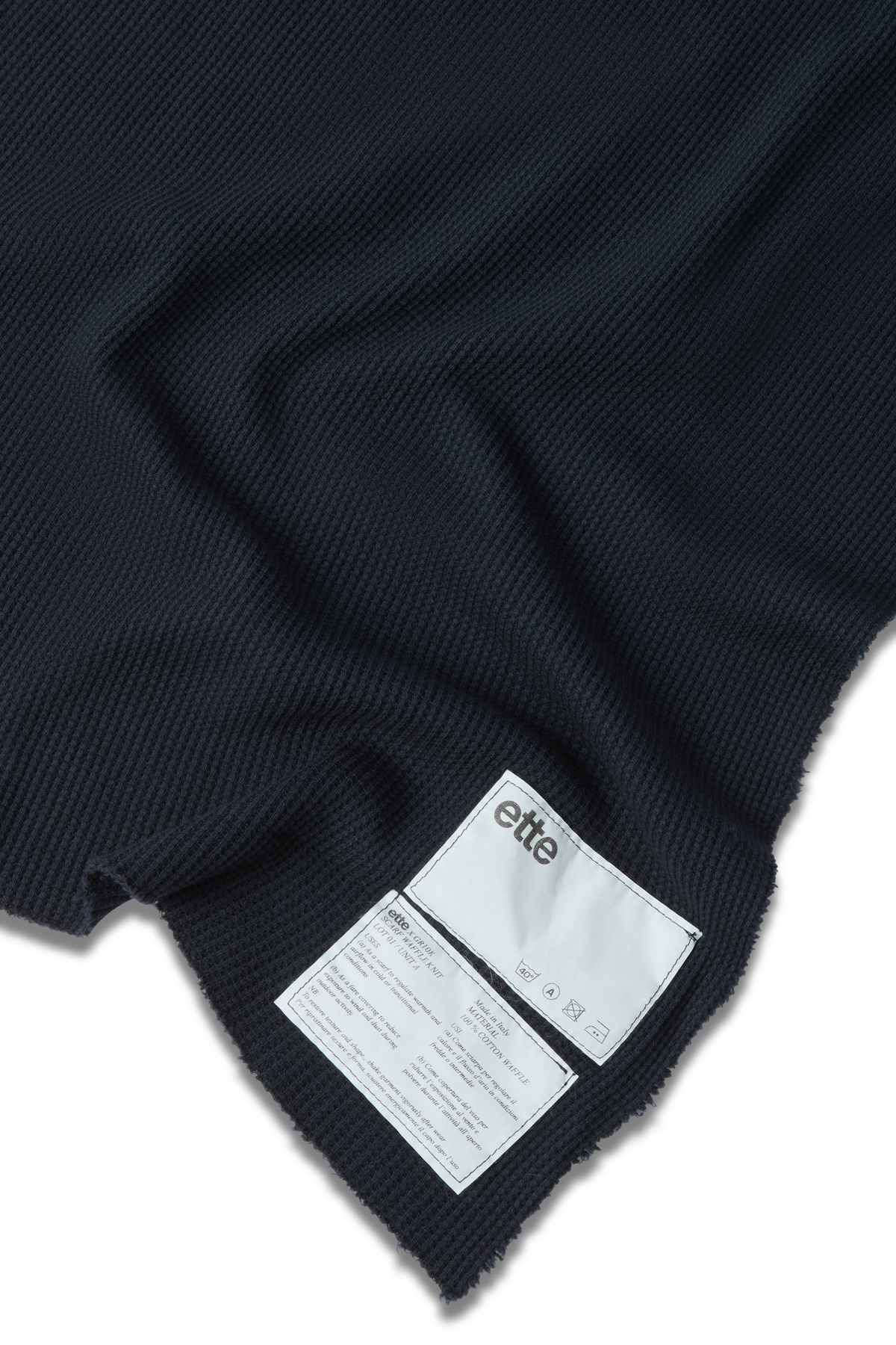 ette x GR10K waffle surplus skinny scarf | black